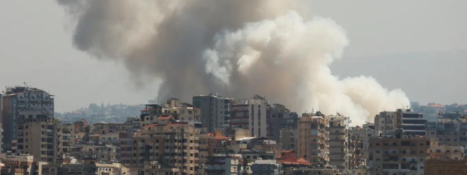 Israeli strikes kill almost 500 in Lebanon